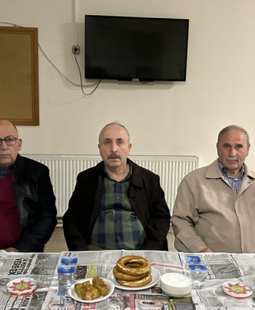 20230412-baskan-celik-personellerini-calisma-ortamlarinda-ziyaret-etti-378669